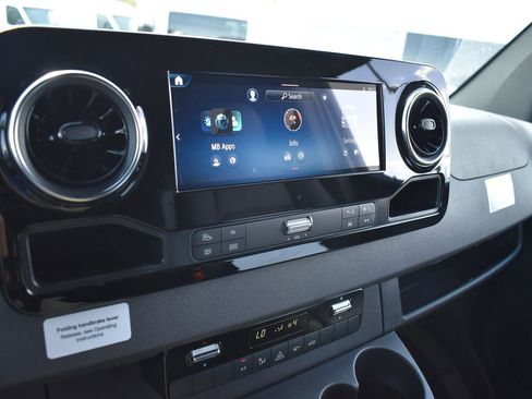 New 2025 Mercedes-Benz Sprinter 2500 image 15