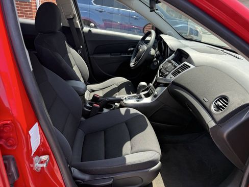 Used 2016 Chevrolet Cruze LT FWD image 22