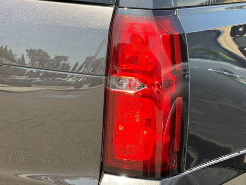 Used 2016 Chevrolet Tahoe LT RWD image 36