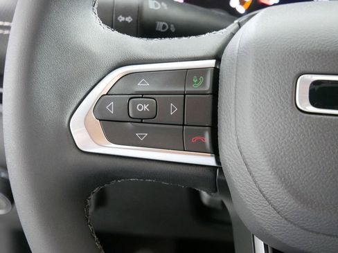 Used 2024 Jeep Compass Latitude w/ Convenience Group image 31