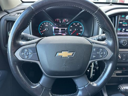 Used 2017 Chevrolet Colorado Z71 image 20