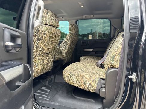 Used 2017 Chevrolet Silverado 1500 LT w/ All Star Edition AWD/4WD image 36