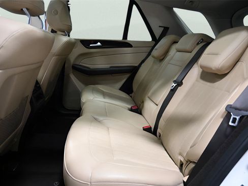 Used 2017 Mercedes-Benz GLE 350 4MATIC w/ Premium 1 Package image 15
