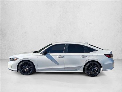Used 2025 Honda Civic Sport image 9
