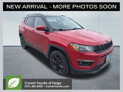 Used 2018 Jeep Compass Altitude w/ Popular Equipment Group image 1