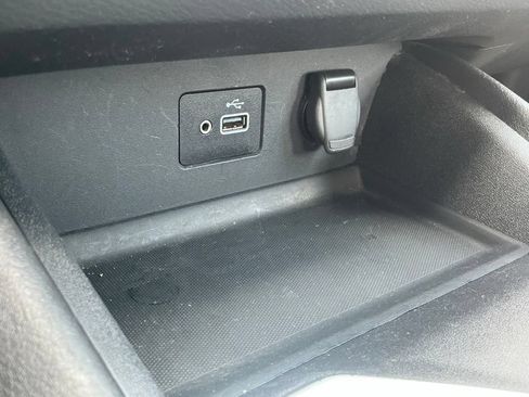 Used 2024 Nissan Altima 2.5 S FWD image 35