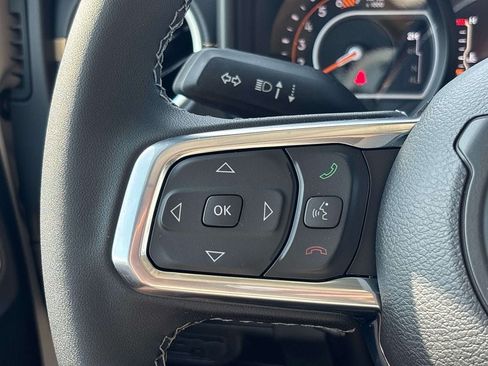 New 2026 Jeep Wrangler Unlimited Sahara AWD/4WD image 11