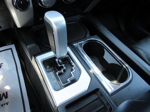 Used 2021 Toyota Tundra SR5 w/ Trail Edition image 20