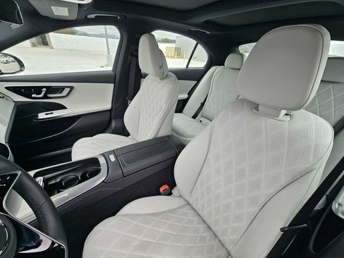 Used 2026 Mercedes-Benz E 350 Sedan image 21