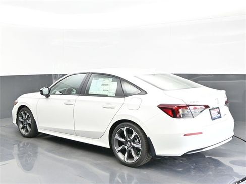 New 2025 Honda Civic Sport Touring image 3