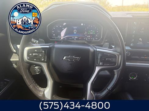 Used 2022 Chevrolet Silverado 1500 RST AWD/4WD image 14