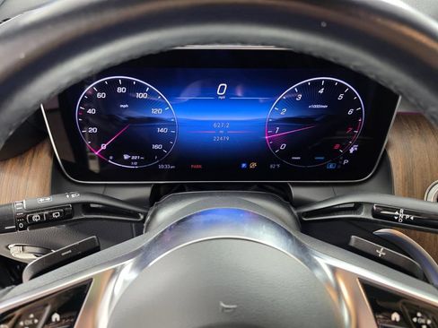 Certified 2025 Mercedes-Benz GLC 300 image 19