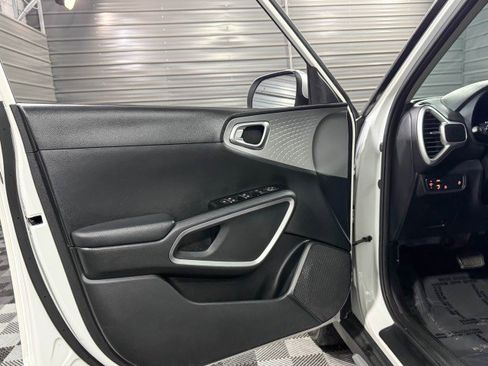 Used 2021 Kia Soul X-Line image 27