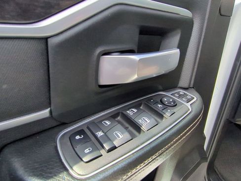 Used 2024 RAM 2500 Big Horn image 11