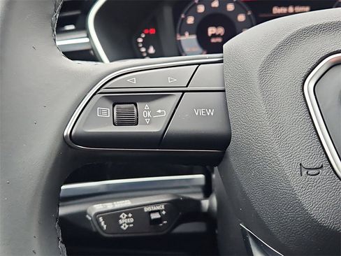 New 2025 Audi Q3 2.0T Premium image 16