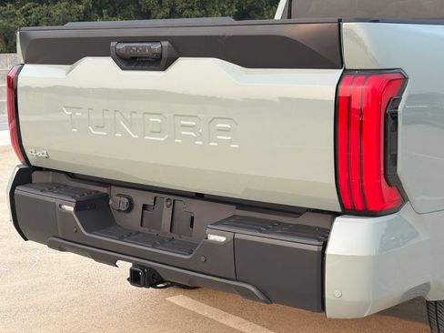 New 2026 Toyota Tundra SR5 w/ SR5 Convenience Package AWD/4WD image 5