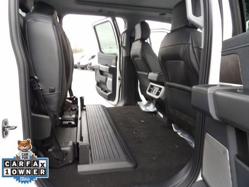 Certified 2022 Ford Explorer Limited w/ Limited Technology Package image 69