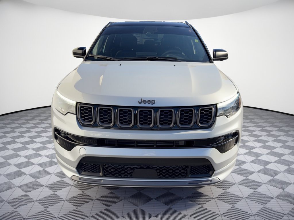 Used 2025 Jeep Compass Limited w/ High Altitude Package AWD/4WD image 6