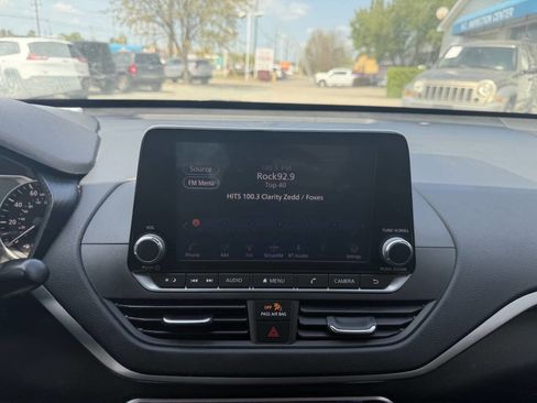 Used 2020 Nissan Altima 2.5 S image 30