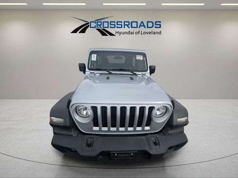 Used 2023 Jeep Wrangler Sport image 11