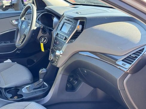 Used 2018 Hyundai Santa Fe Sport AWD/4WD image 10