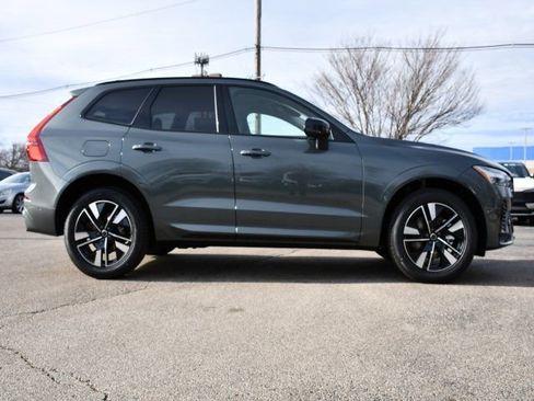 New 2026 Volvo XC60 B5 Plus w/ Protection Package Premier AWD/4WD image 8