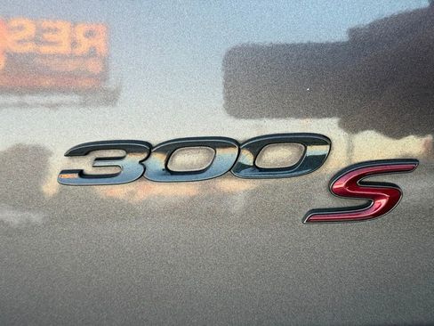 Used 2023 Chrysler 300 S image 9