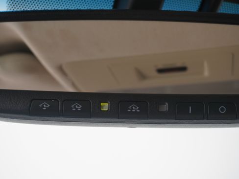 Used 2013 Lexus ES 350 w/ Luxury Pkg FWD image 25