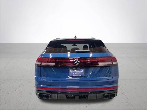 New 2026 Volkswagen Atlas Cross Sport SEL R-Line image 12