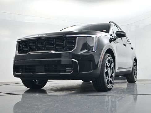 Certified 2025 Kia Sorento SX Prestige AWD/4WD image 46