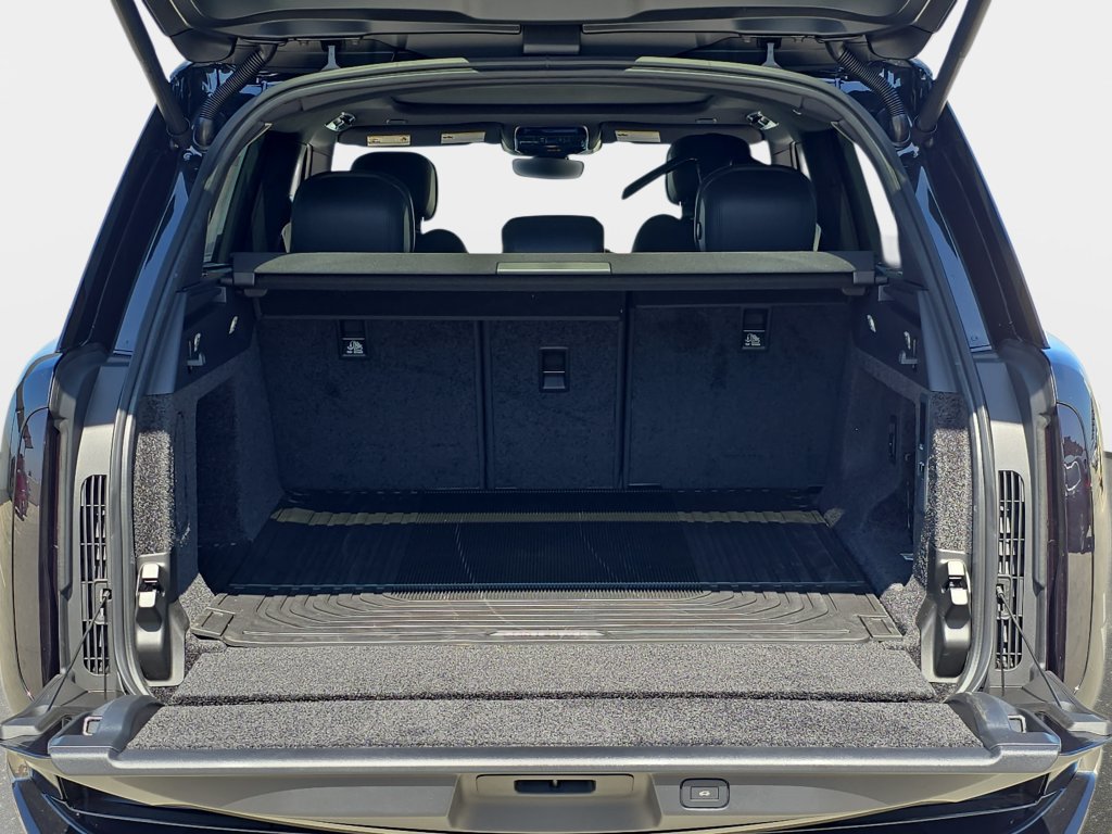 New 2026 Land Rover Range Rover SE AWD/4WD image 12