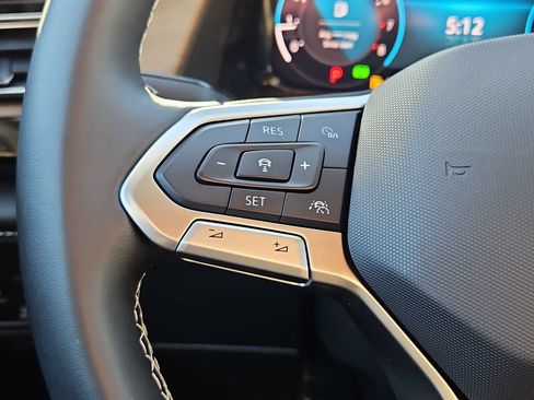 Certified 2024 Volkswagen Atlas SE AWD/4WD image 25