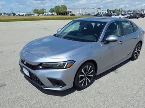 Used 2024 Honda Civic EX image 5