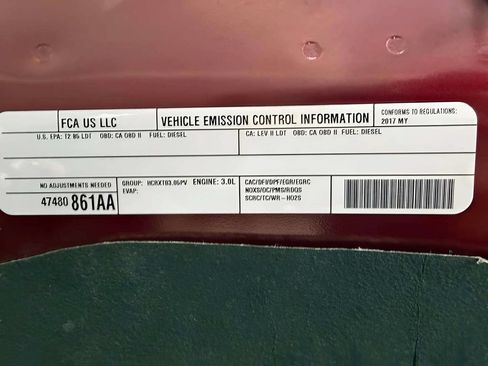 Used 2017 RAM 1500 Laramie AWD/4WD image 41