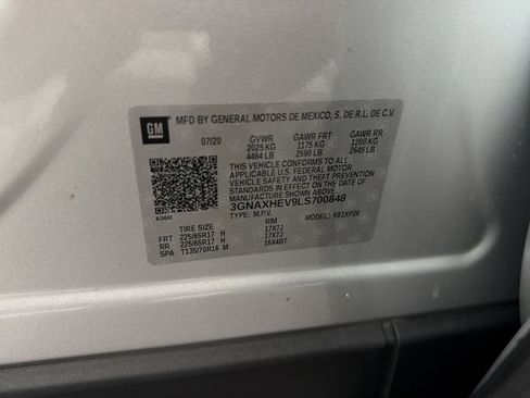 Used 2020 Chevrolet Equinox LS w/ LS Convenience Package image 28