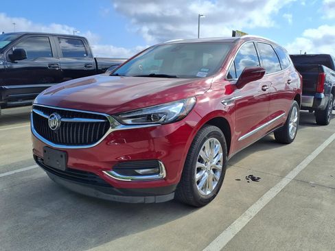 Used 2021 Buick Enclave Premium w/ Surround and Sites Package FWD image 3