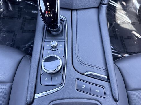 Used 2025 Cadillac XT5 Premium Luxury FWD image 54