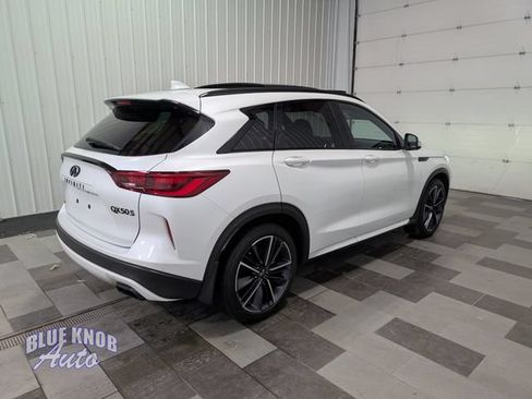 Used 2023 INFINITI QX50 Sport AWD/4WD image 4