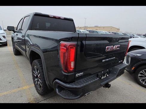 Used 2024 GMC Sierra 1500 AT4 w/ Technology Package image 7