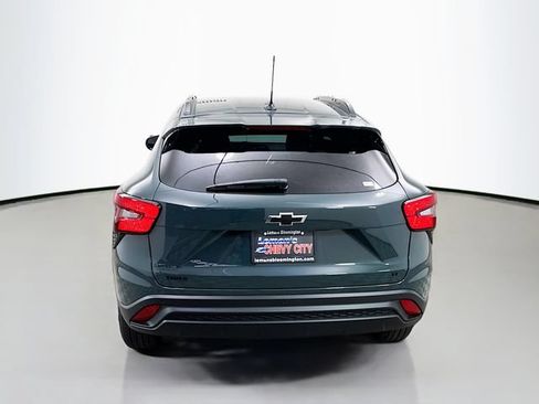 New 2026 Chevrolet Trax LT w/ Driver Confidence Package FWD image 7