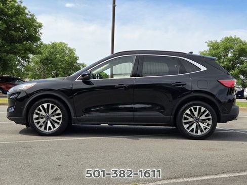 Used 2020 Ford Escape Titanium AWD/4WD image 2