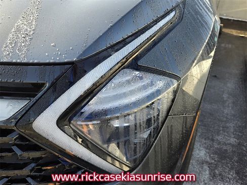 Used 2023 Kia Sportage X-Line w/ X-Line Premium Package image 11