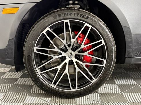 New 2026 Porsche Macan S image 11