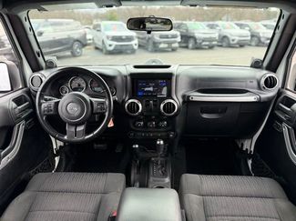 Used 2011 Jeep Wrangler Rubicon w/ PWR Convenience Group video 2