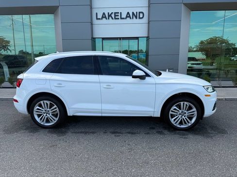 Used 2018 Audi Q5 2.0T Premium Plus AWD/4WD image 2