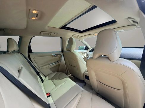 Used 2015 Volvo XC60 T5 Premier FWD image 14