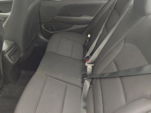 Used 2020 Hyundai Elantra Value Edition w/ Cargo Package (C1) image 18