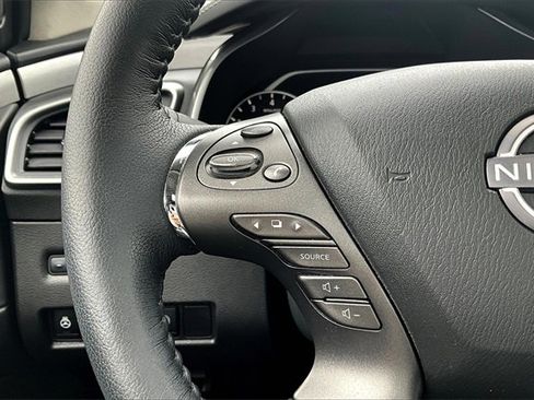 Certified 2024 Nissan Murano SL image 10