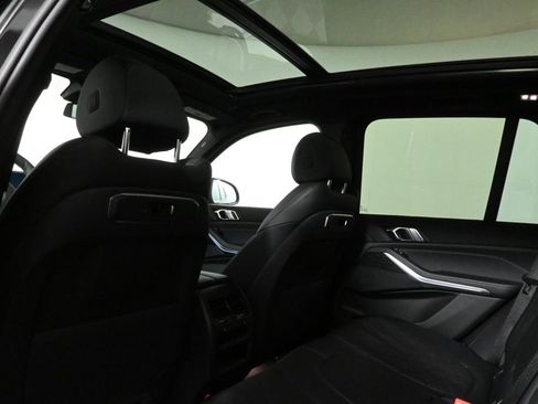 Used 2025 BMW X5 xDrive50e w/ M Sport Package image 34