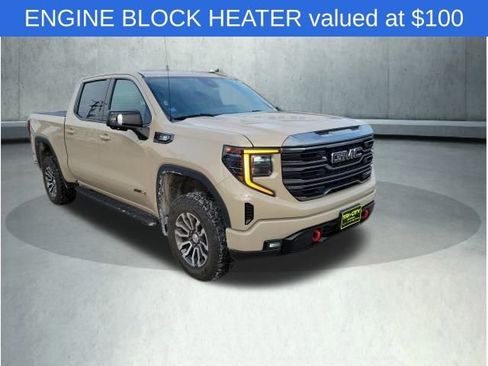 Used 2022 GMC Sierra 1500 AT4 w/ AT4 Preferred Package image 9